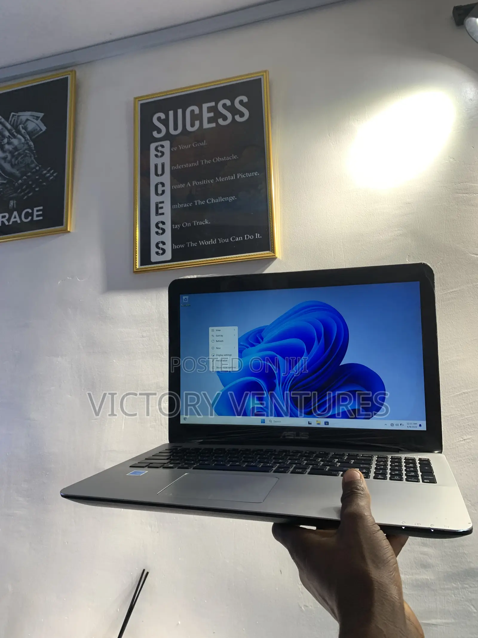 Laptop Asus X555LA 4GB Intel Core i3 HDD 500GB