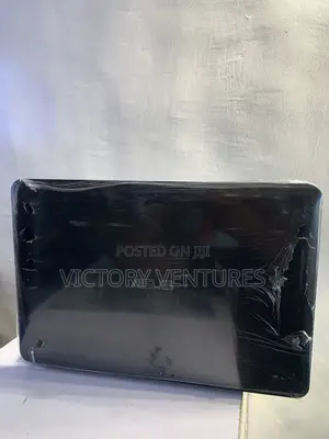 Laptop Asus X555LA 4GB Intel Core i3 HDD 500GB