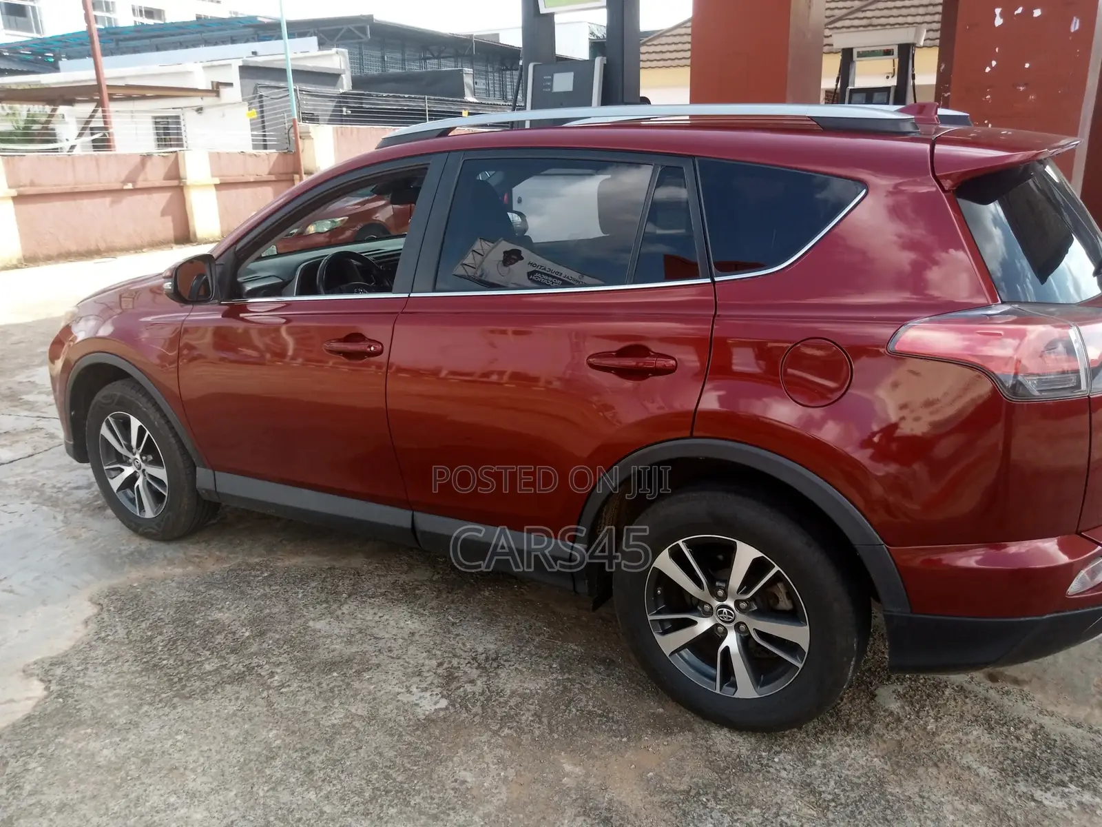 Toyota RAV4 2018 Red