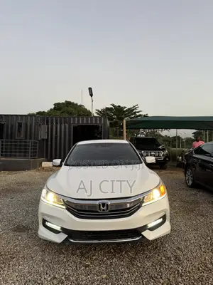 Honda Accord EX-L V6 2dr Coupe FWD (3.5L 6cyl 6A) 2017 White