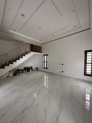 4bdrm Townhouse / Terrace in Aso Drive, Asokoro for rent
