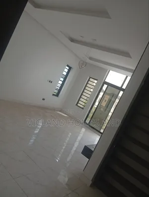4bdrm Duplex in Royal Pine Gate, Lagos Island (Eko) for rent