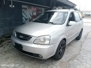 Kia Carens 2004 Silver