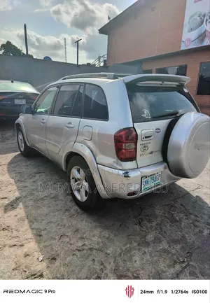 Toyota RAV4 2005 Silver