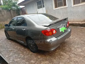 Toyota Corolla 2002 Gray