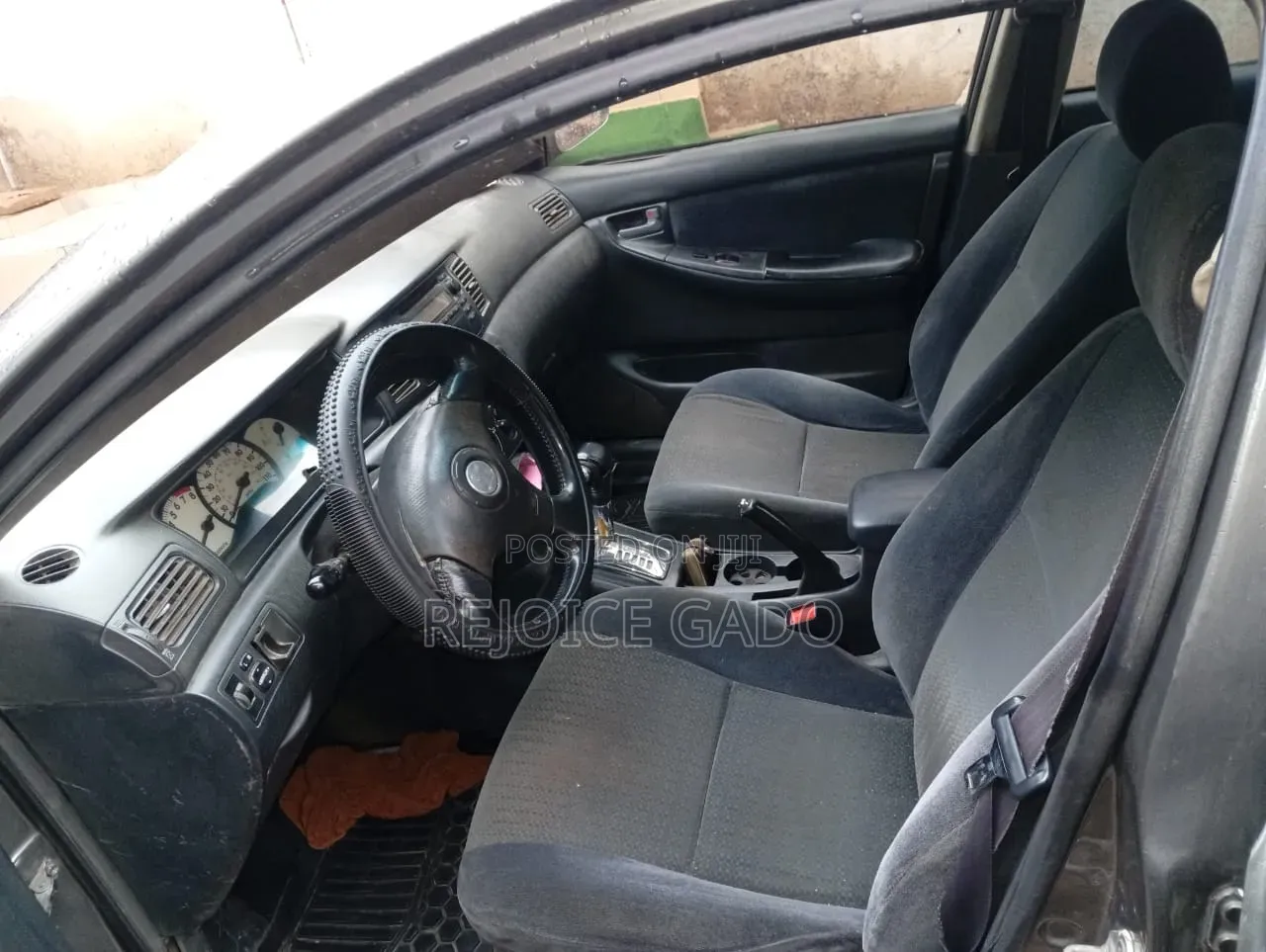 Toyota Corolla 2002 Gray