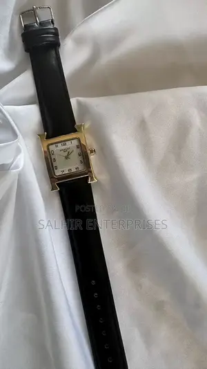 Shirley Bee Wristwatch