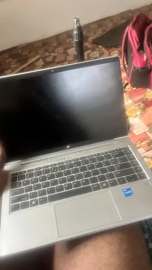 Laptop HP ProBook 440 G8 16GB Intel Core i5 SSD 512GB