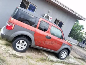 Honda Element DX Automatic 2004 Orange