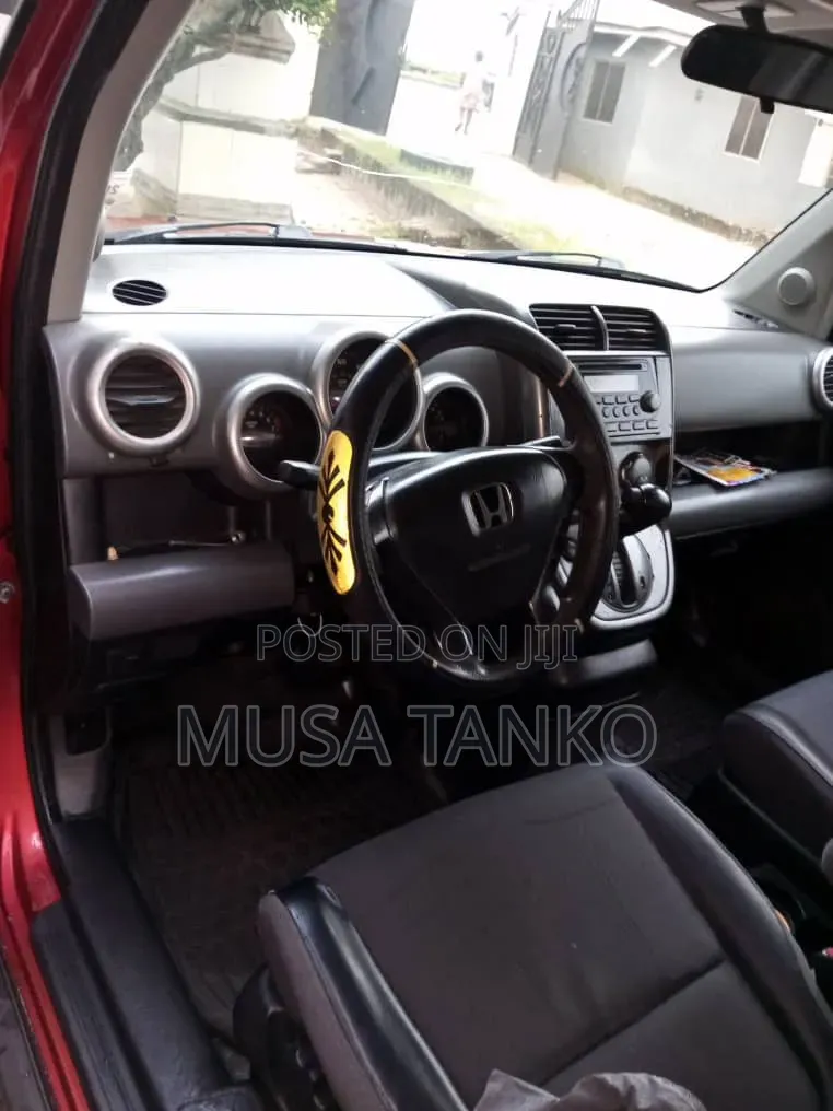 Honda Element DX Automatic 2004 Orange