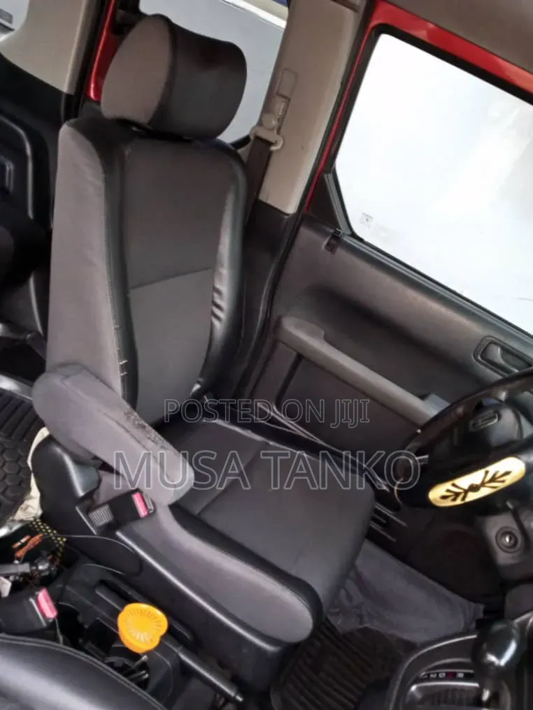 Honda Element DX Automatic 2004 Orange