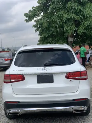 Mercedes-Benz GLC-Class 2017 White