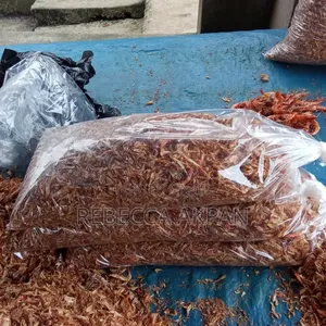 Different Sizes of Crayfish for Sale