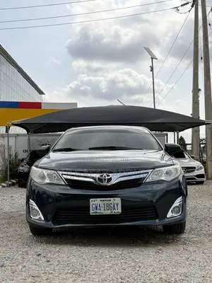 Toyota Camry LE 4dr Sedan (2.5L 4cyl 6A) 2013 Black