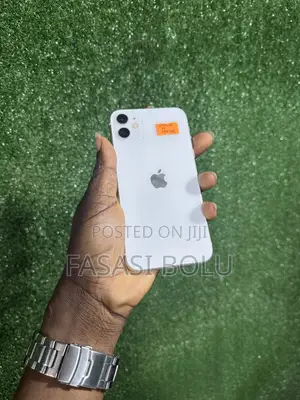Apple iPhone 11 128 GB White