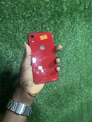 Apple iPhone XR 64 GB Red