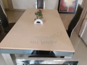 Dinning Table