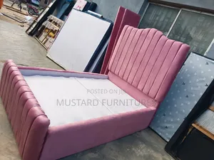 Quality 4x6ft Padded Bedframe