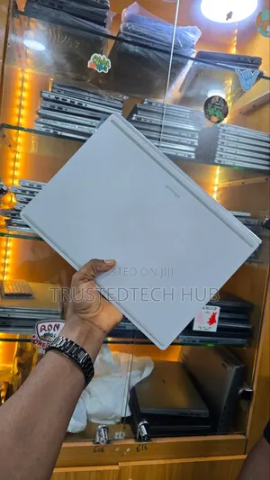 Laptop Microsoft Surface Book 2 8GB Intel Core i5 SSD 256GB