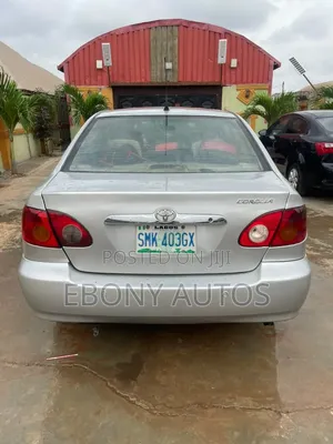 Toyota Corolla 2004 Silver
