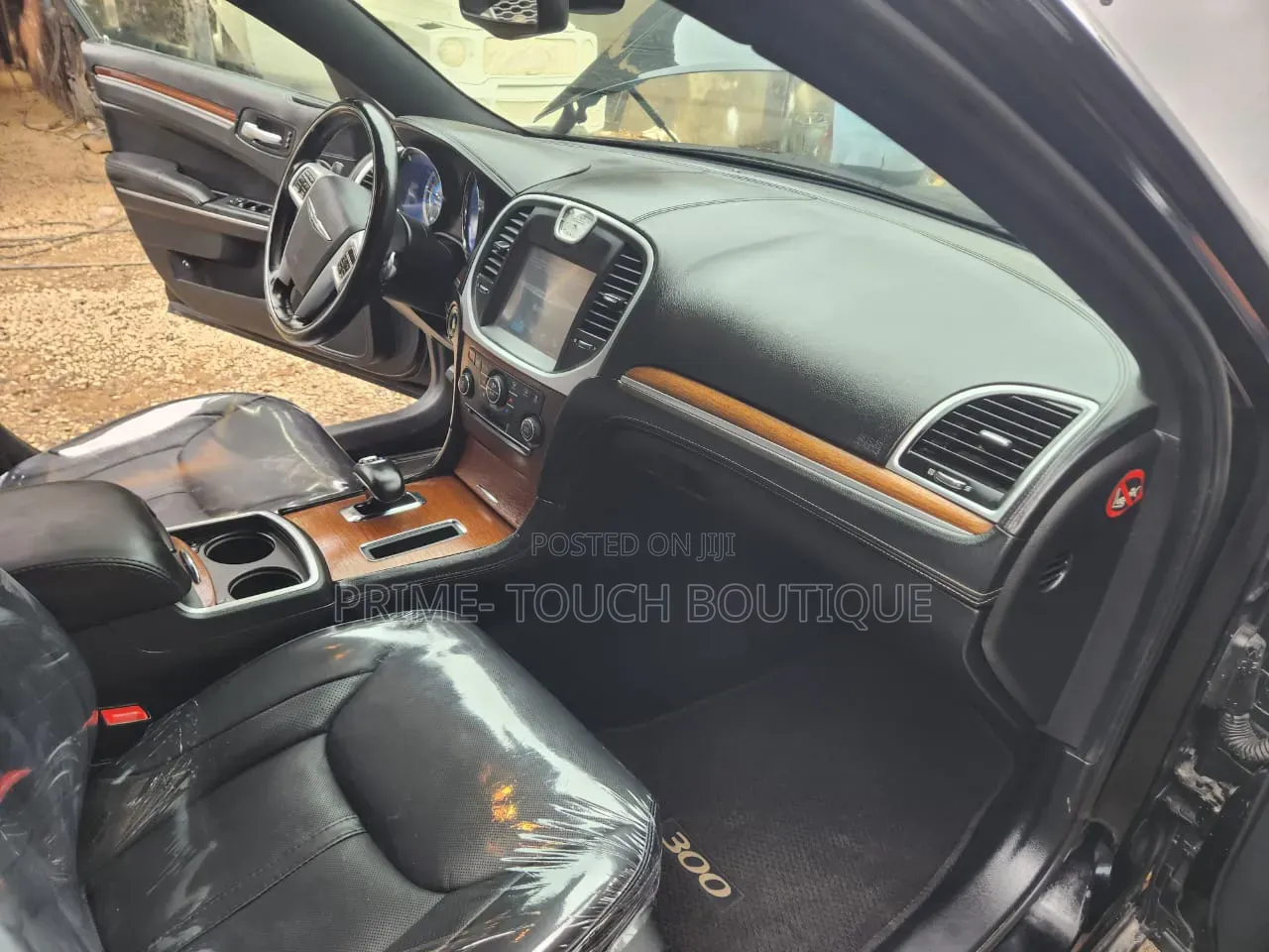 Chrysler 300 2013 Black