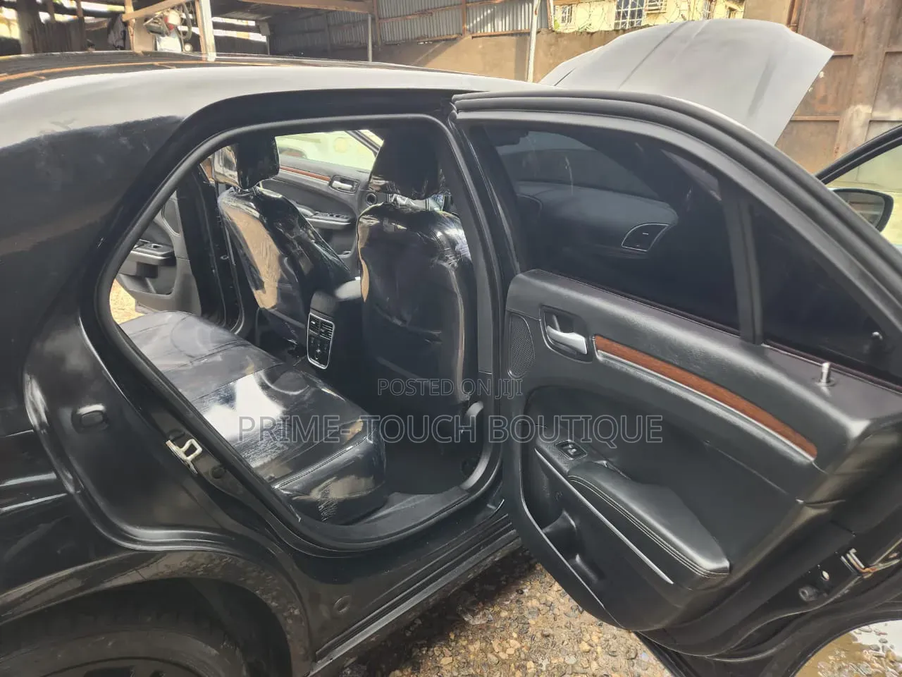 Chrysler 300 2013 Black