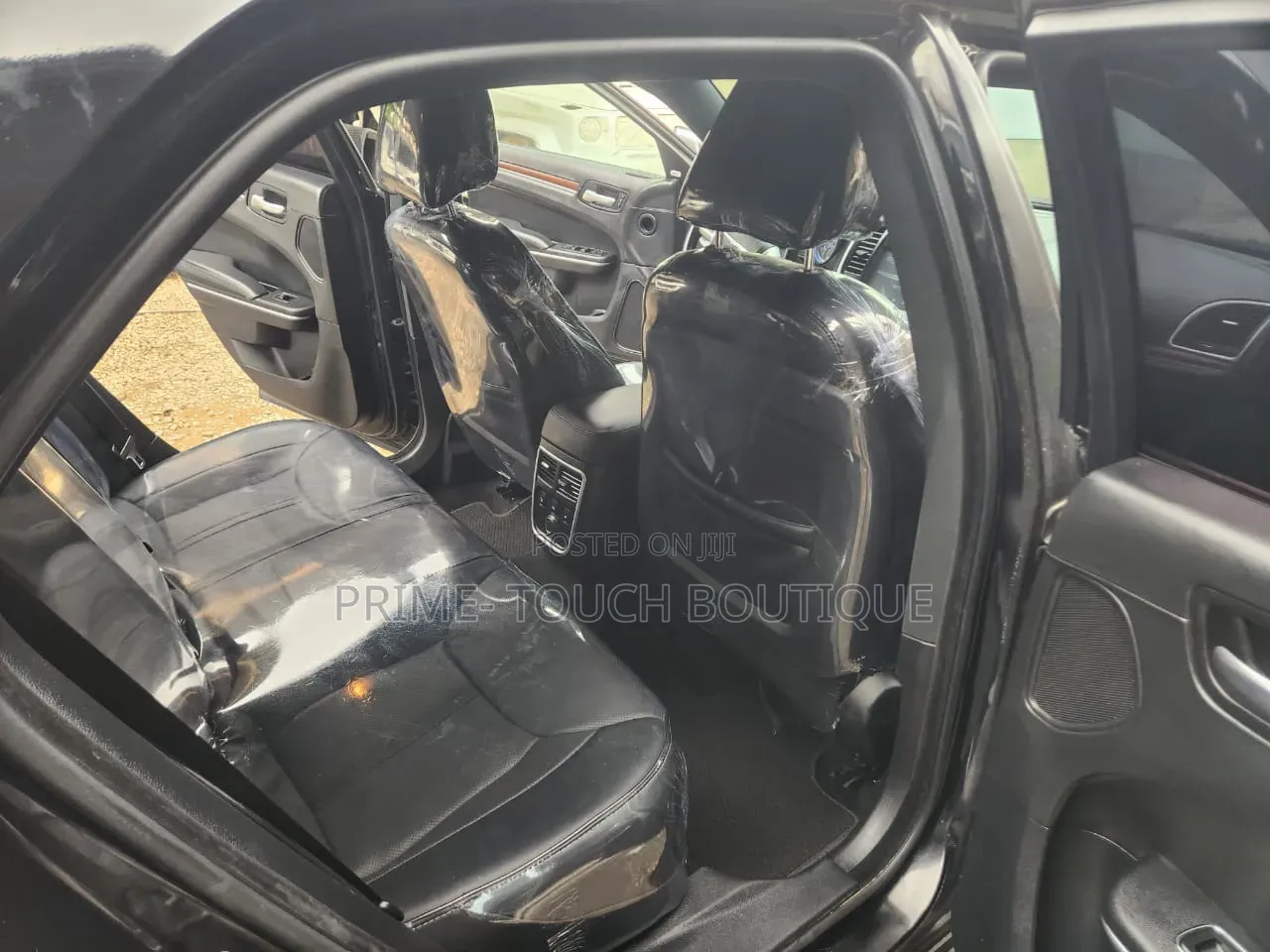 Chrysler 300 2013 Black