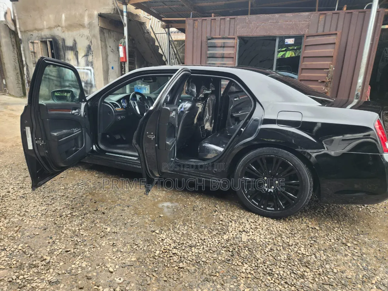 Chrysler 300 2013 Black