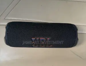 JBL Flip 7 Portable Bluetooth Speaker - Black