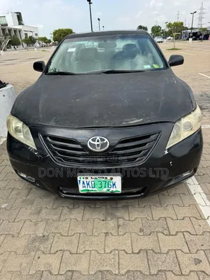 Toyota Camry XLE V6 4dr Sedan (3.5L 6cyl 6AM) 2009 Black