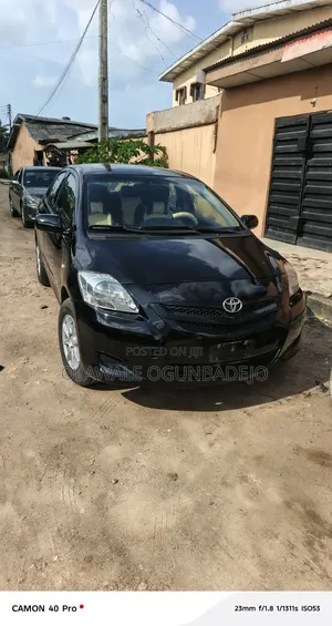 Toyota Yaris 2008 Black