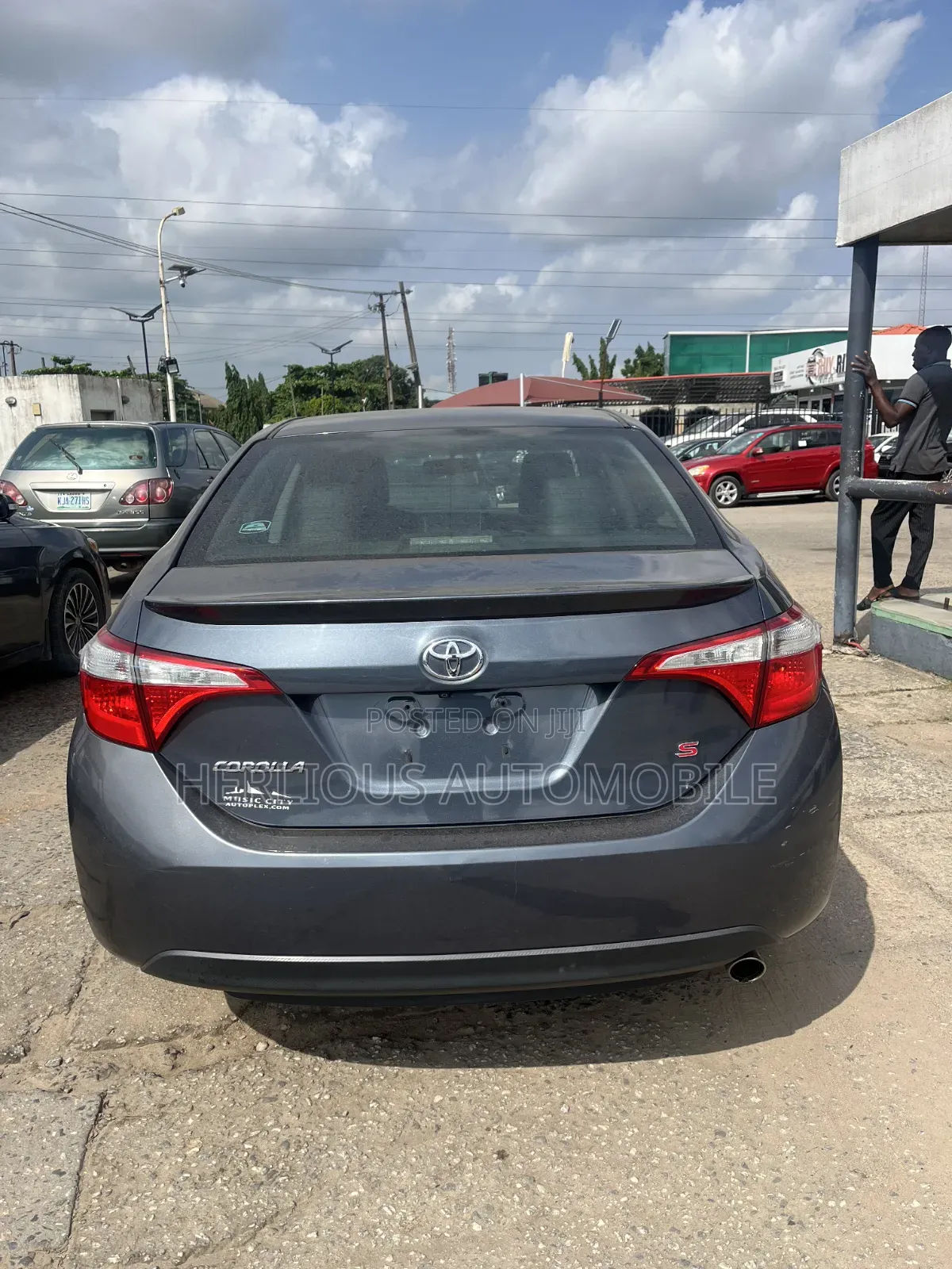 Toyota Corolla S 4dr Sedan (1.8L 4cyl CVT) 2015 Gray