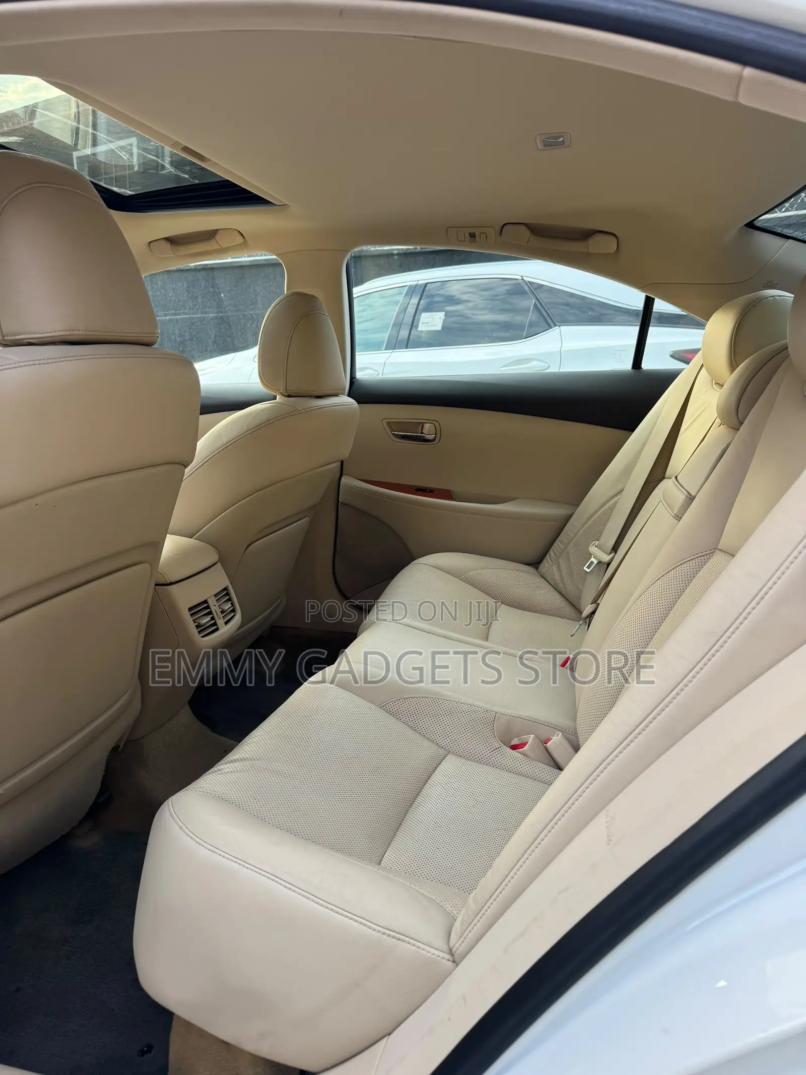 Lexus ES 350 2010 White