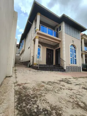 4bdrm Apartment in Idi Ape, Iwo Road for rent