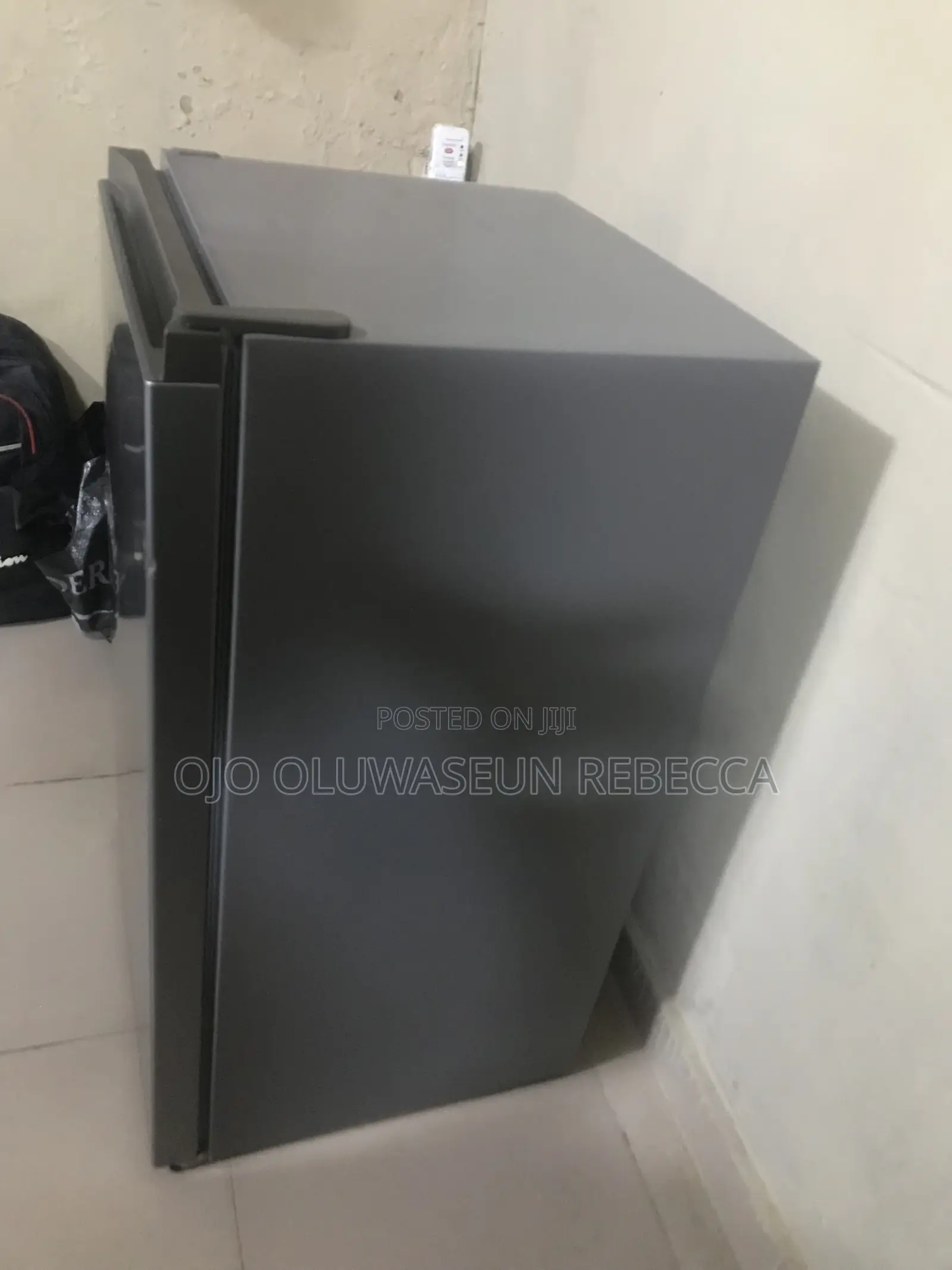 Silver Hisense 90l Fridge