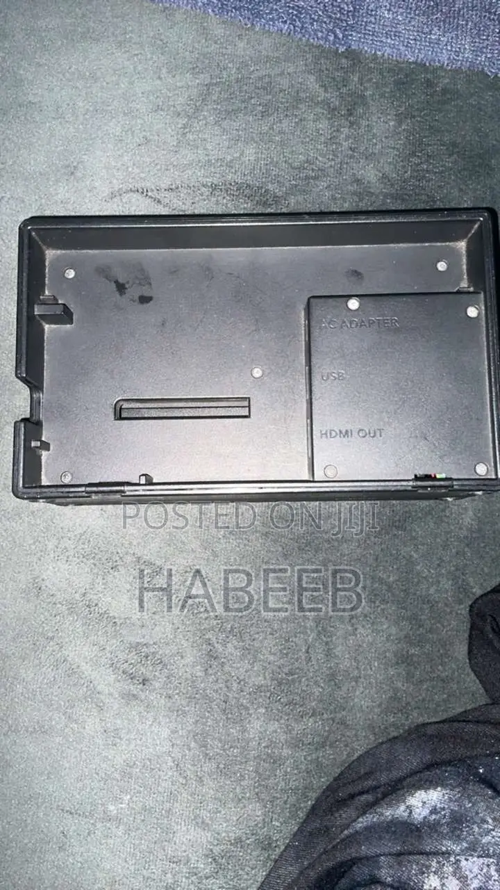 Nintendo Switch Dock and Controller