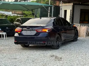 Toyota Camry 2022