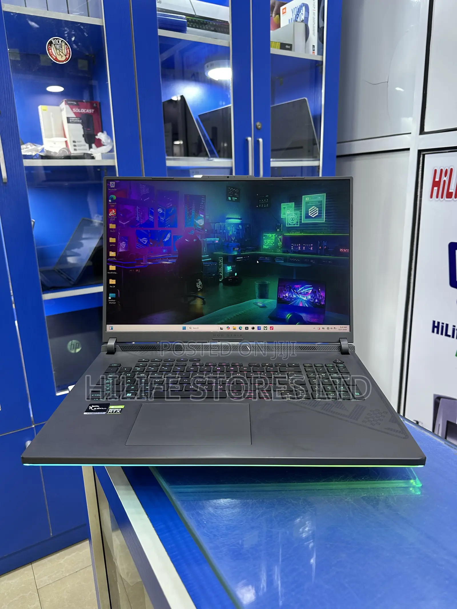 Laptop Asus ROG Strix G18 64GB Intel Core i9 SSD 5T