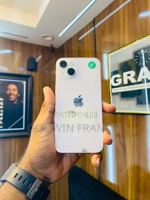 Apple iPhone 13 128 GB White