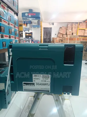 Makita 5" Cordless Angle Grinder Dga506rtj (18v LXT Brushless