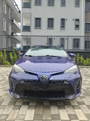 Toyota Corolla 2017 Blue