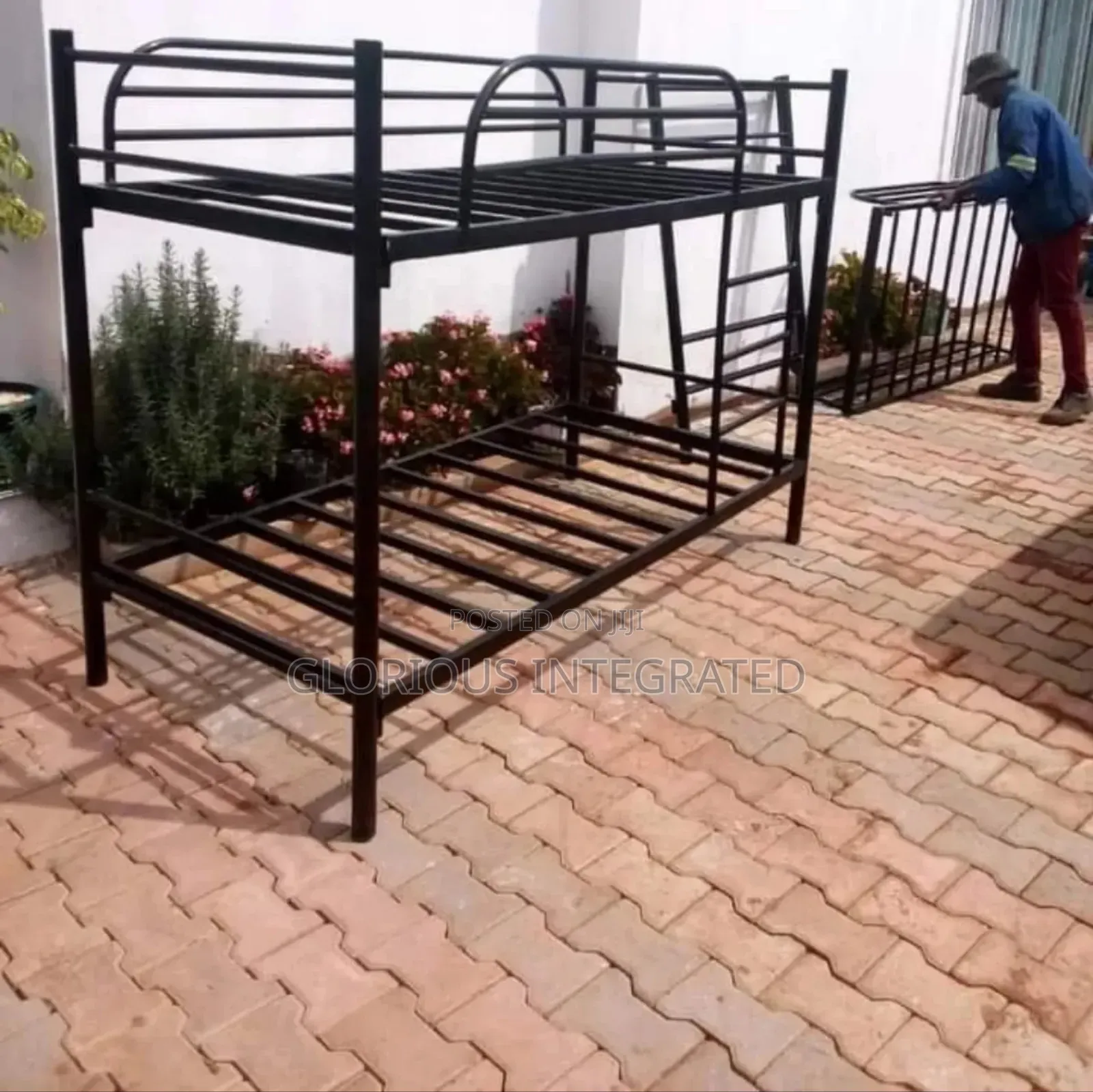 Bulk Bed for School Students
