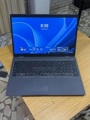 Laptop Dell Latitude 3540 16GB Intel Core i7 SSD 256GB