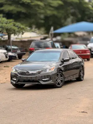 Honda Accord Sport 4dr Sedan FWD (2.4L 4cyl 2A) 2013 Gray