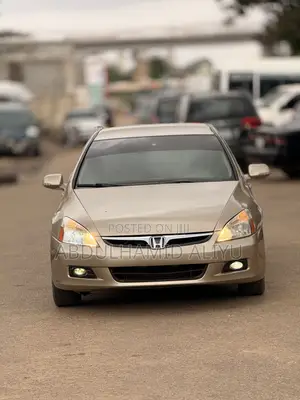 Honda Accord Sedan LX 2006 Gold