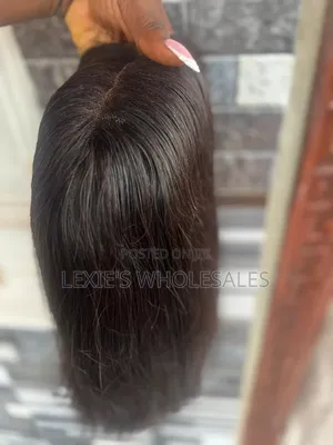 Neatly Used Bone Straight 10" 200gram