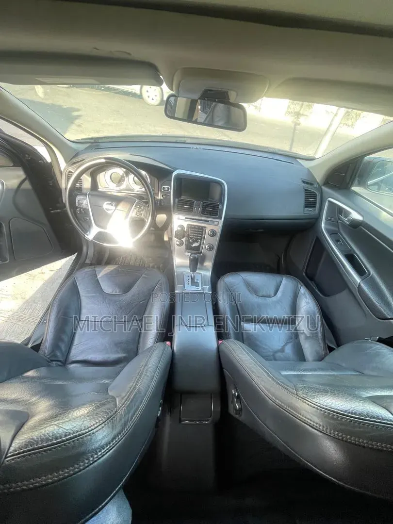 Volvo XC60 2012 Black