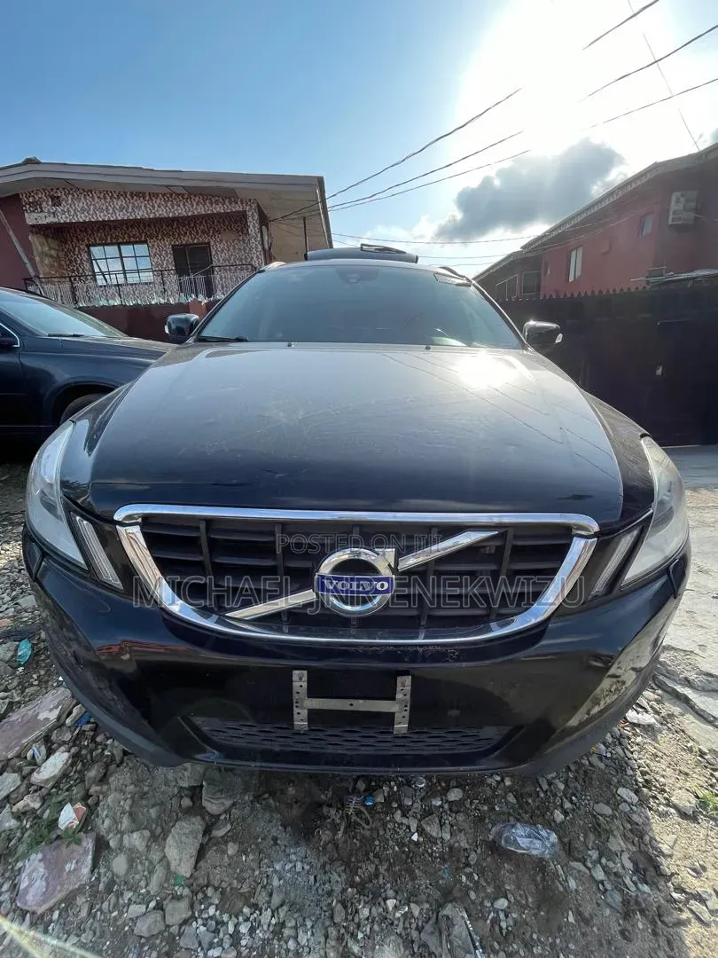 Volvo XC60 2012 Black