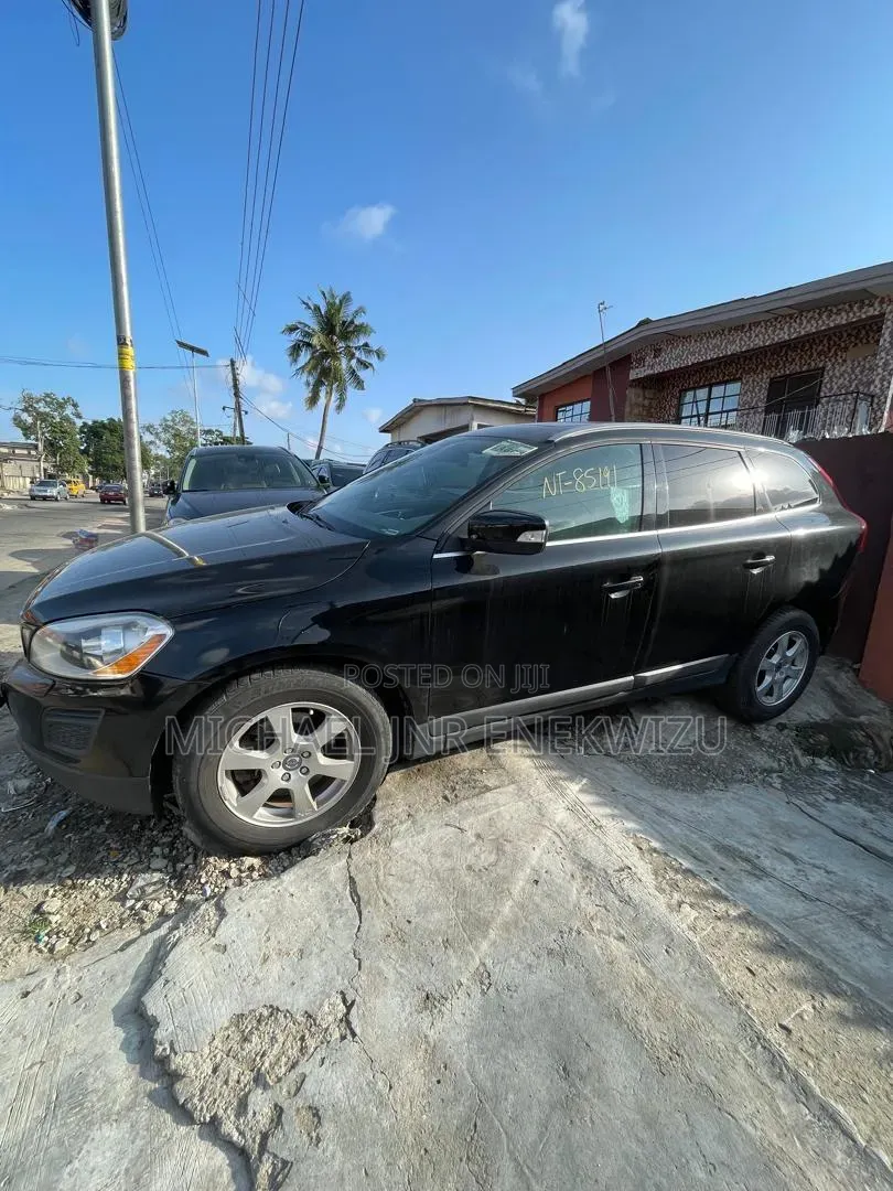 Volvo XC60 2012 Black