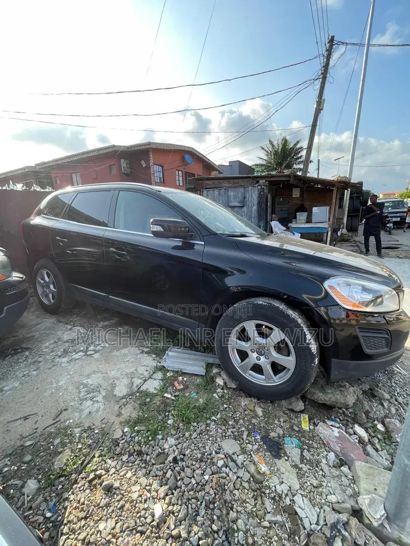 Volvo XC60 2012 Black